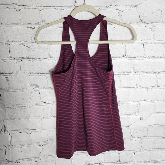 Brooks racerback camisole size S - Picture 4 of 4